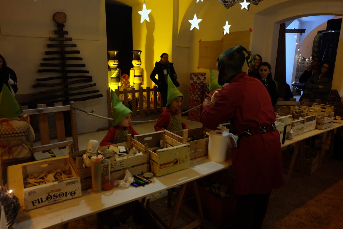 Kids in the Carpenters Workshop with Marco